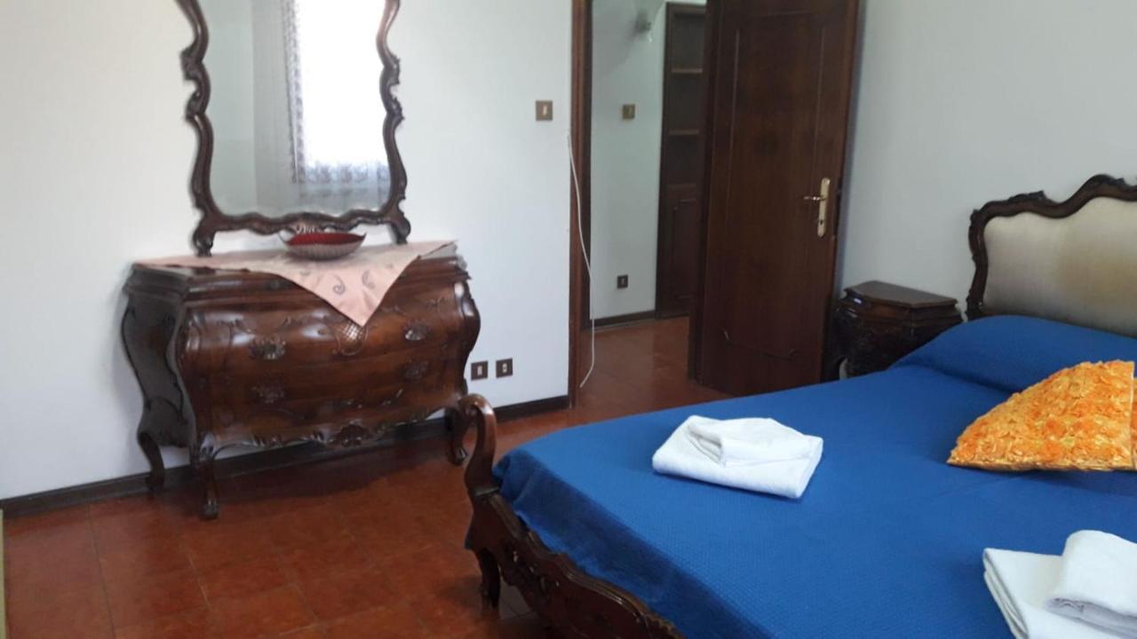 Venice Apartment Near Station Santa Lucia Two Bedroom Exterior foto