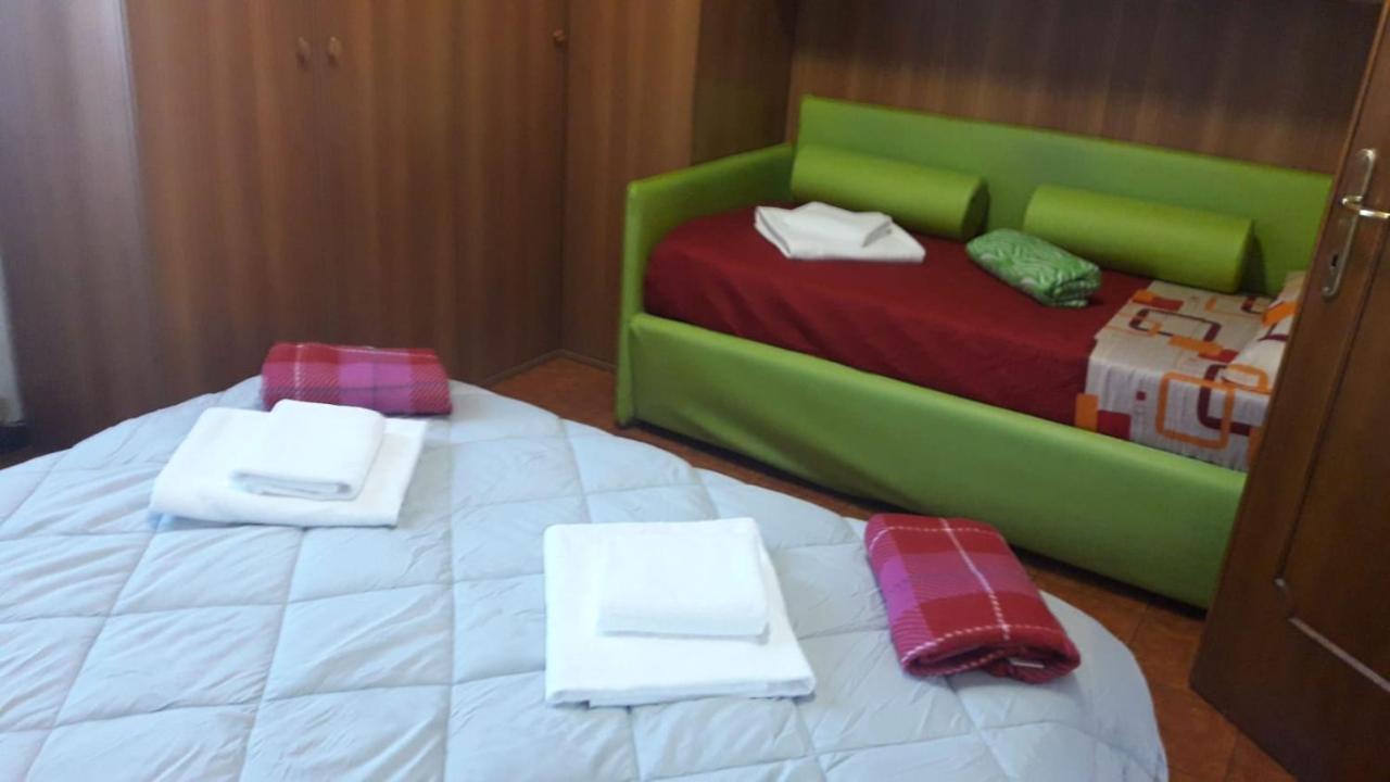 Venice Apartment Near Station Santa Lucia Two Bedroom Exterior foto