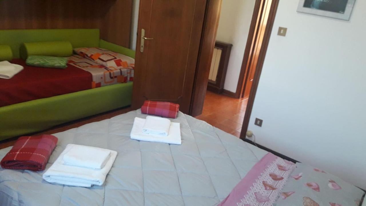 Venice Apartment Near Station Santa Lucia Two Bedroom Exterior foto