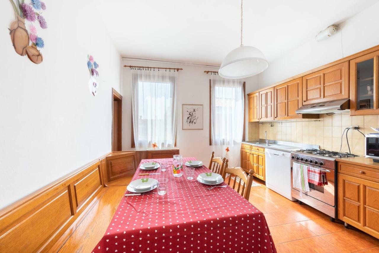 Venice Apartment Near Station Santa Lucia Two Bedroom Exterior foto